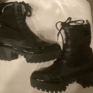 Bamboo Powerful combat boot. New no tags